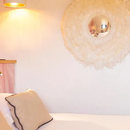 Le Bel Abri Hotel