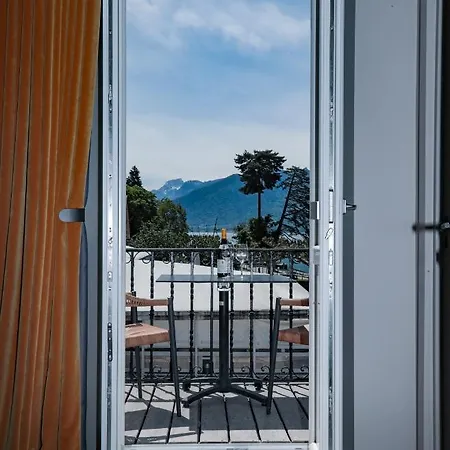 Le Bel Abri Hotell 3*