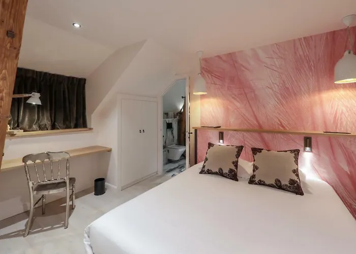 Le Bel Abri Hotel 3*